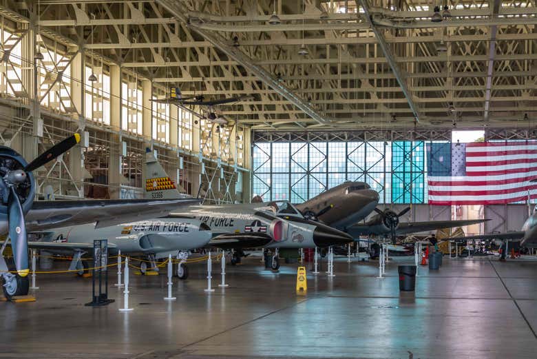 Entrada al Museo de Aviación Pearl Harbor Honolulu