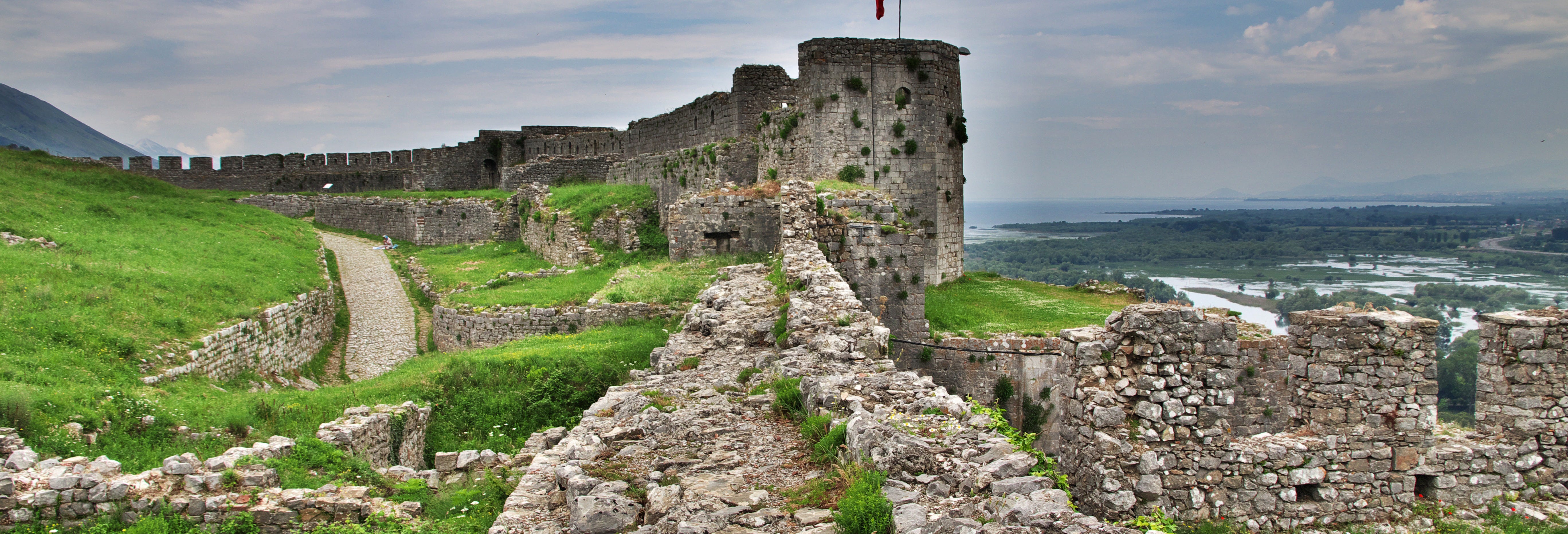 Mesi Bridge, Drisht & Rozafa Castle Tour