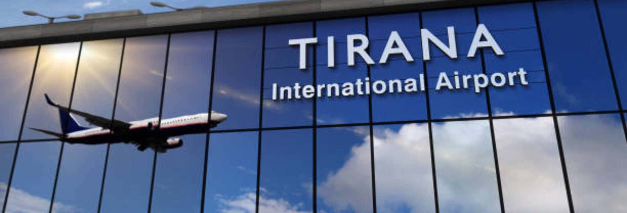 Autobus fra l'aeroporto di Tirana e Durazzo