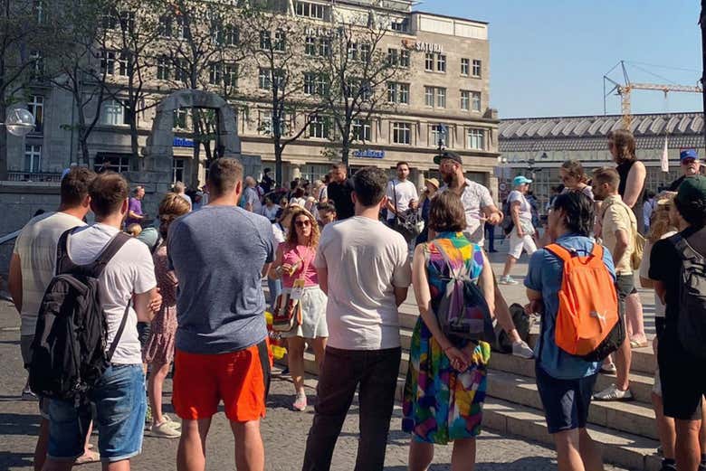 World War II Free Tour
