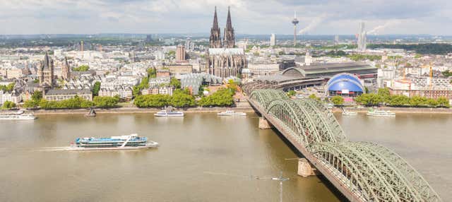 Giro privato in aeroplano a Colonia