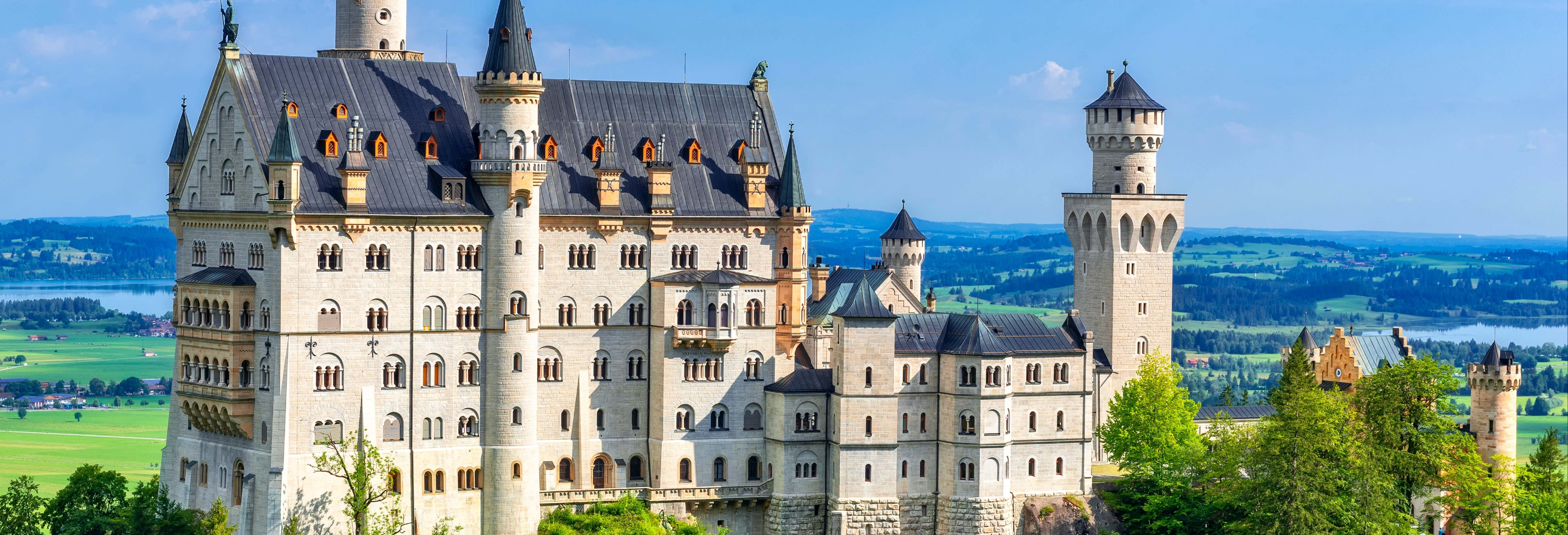 Excursión al castillo de Neuschwanstein y el palacio de Linderhof con audioguía