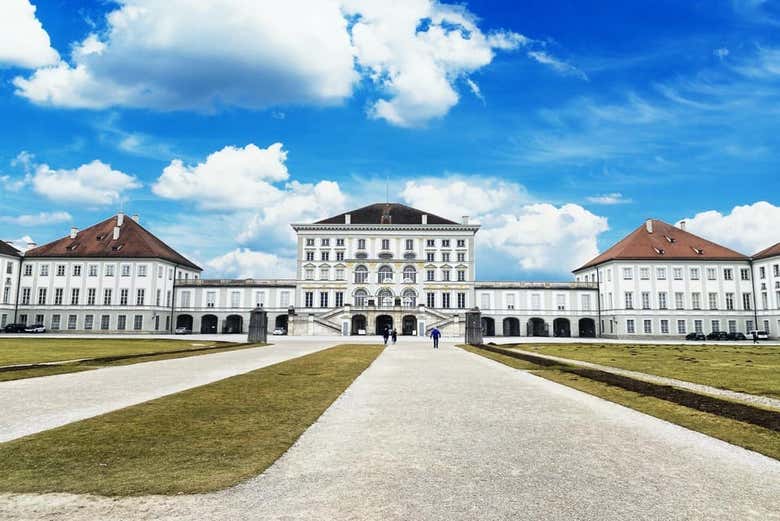 Tour of Nymphenburg Palace & Carriage Museum