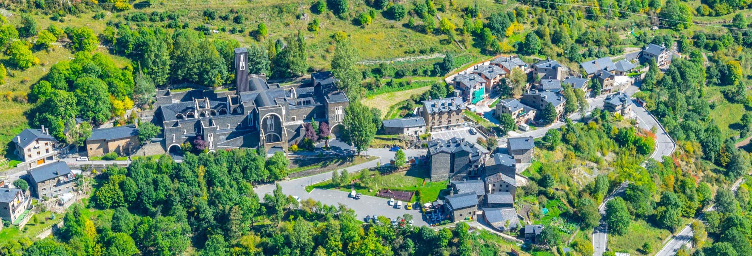 Tour di Canillo e del lago di Engolasters
