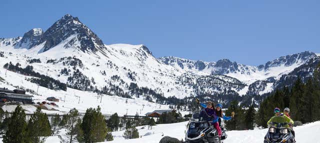 Giro in motoslitta a Grandvalira
