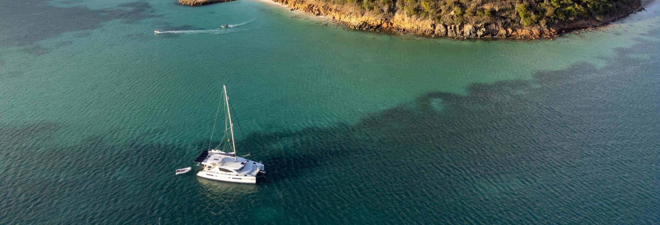 Giro in barca all'isola di Antigua