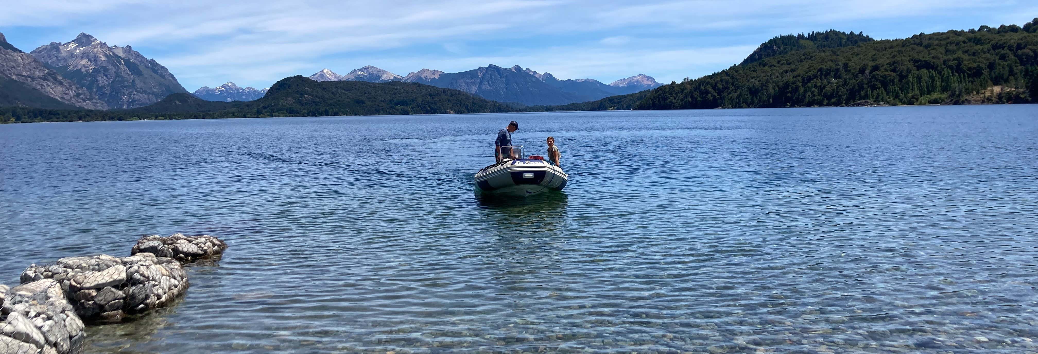 Giro in motoscafo privato nei laghi di Bariloche
