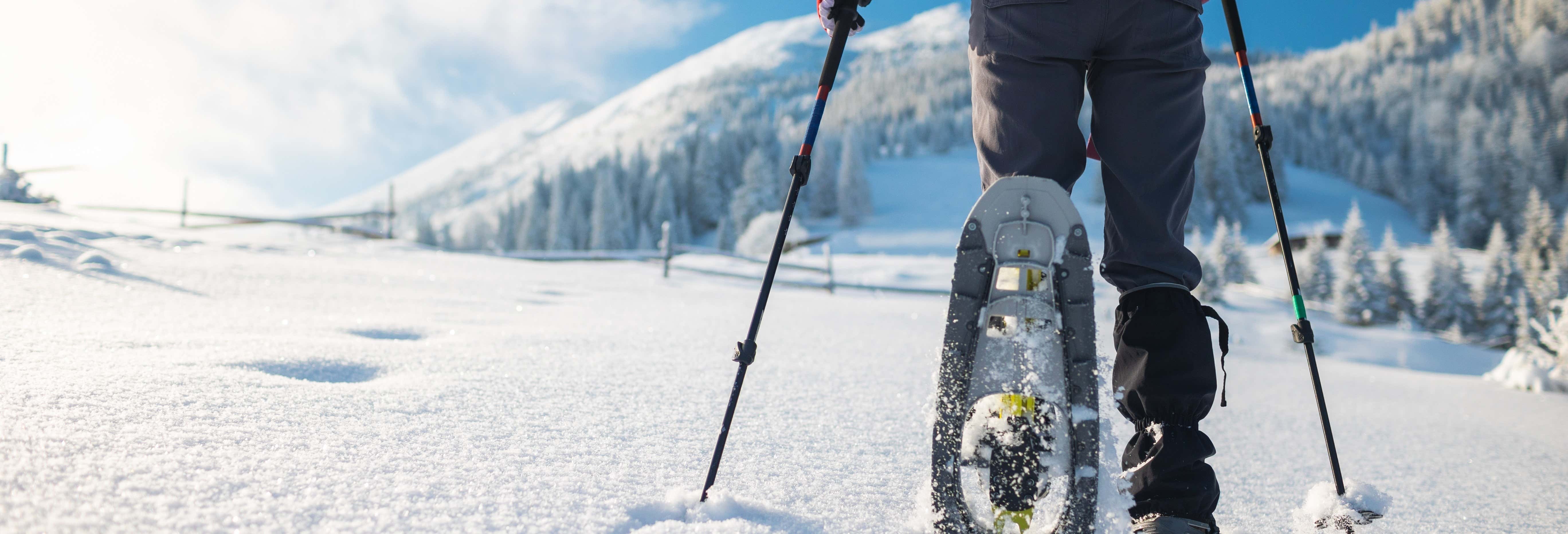 Paseo con raquetas de nieve por el Cerro San Martín