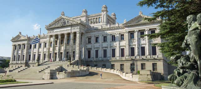 Trasporto a Montevideo: traghetto + autobus