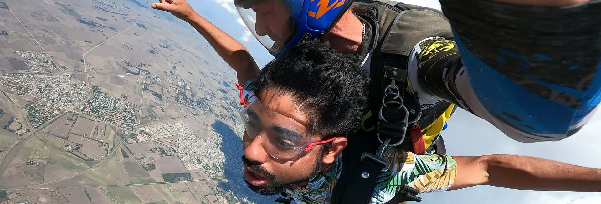 Skydiving in Chascomús