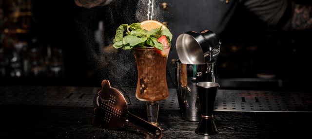 Tour dei bar clandestini del quartiere Palermo