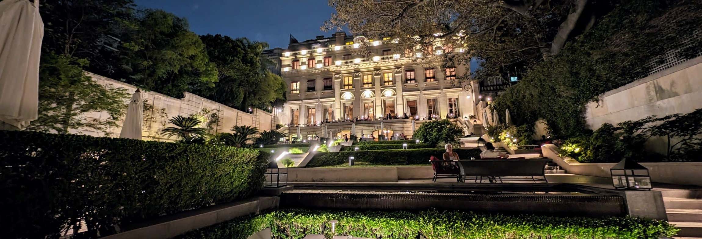 Night Tour of Recoleta + Jazz Show