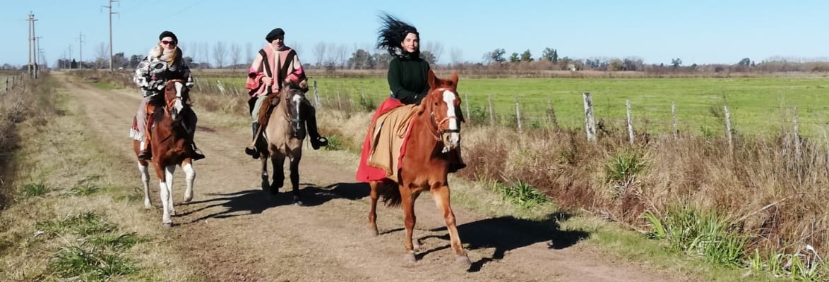 Horse Riding in Carlos Keen