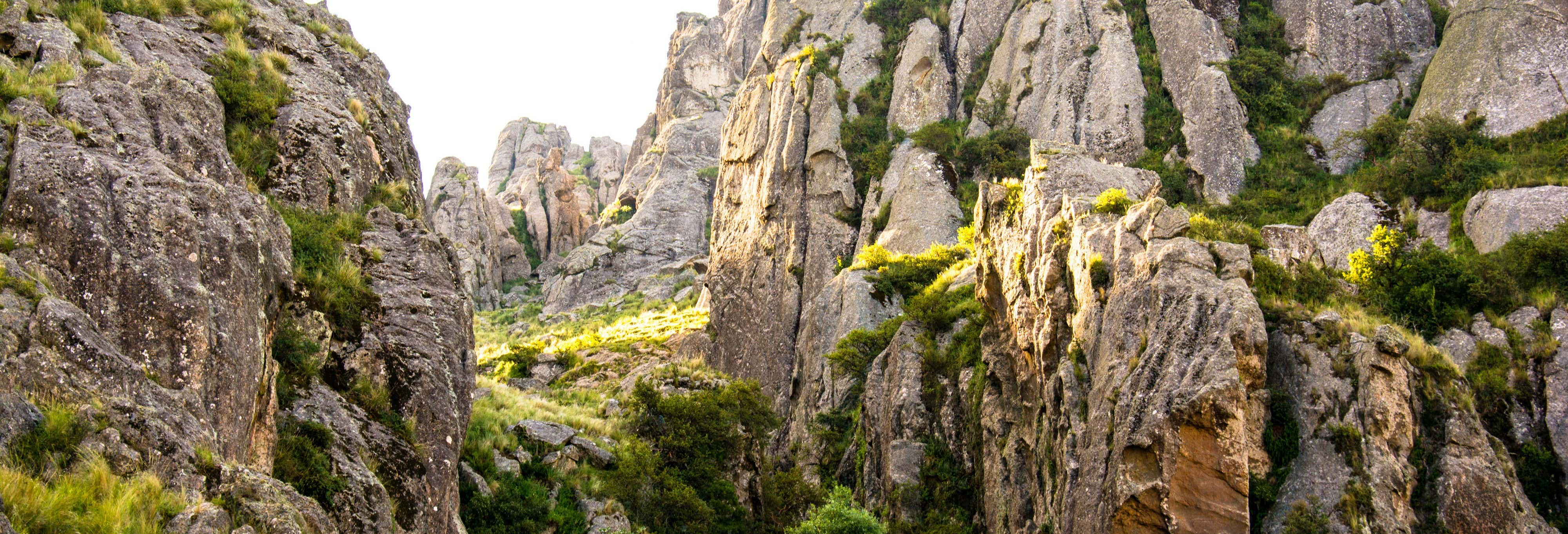 Los Gigantes Massif Hike