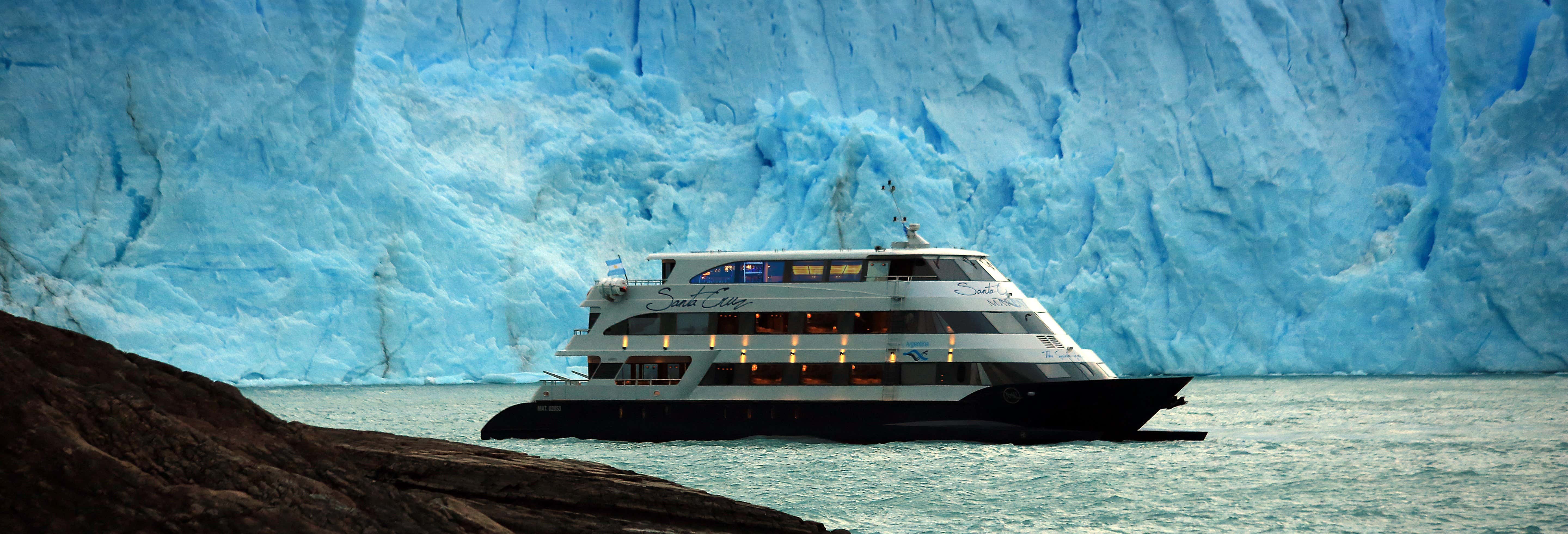 Crociera nel lago Argentino con pernottamento