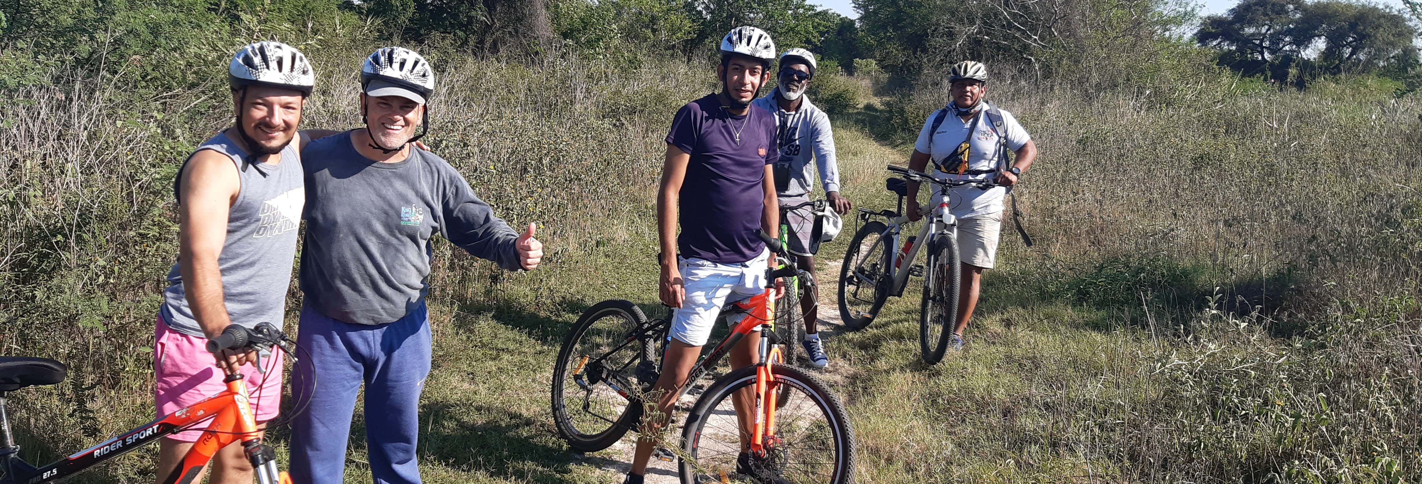 Tour de bicicleta pela lagoa Oca
