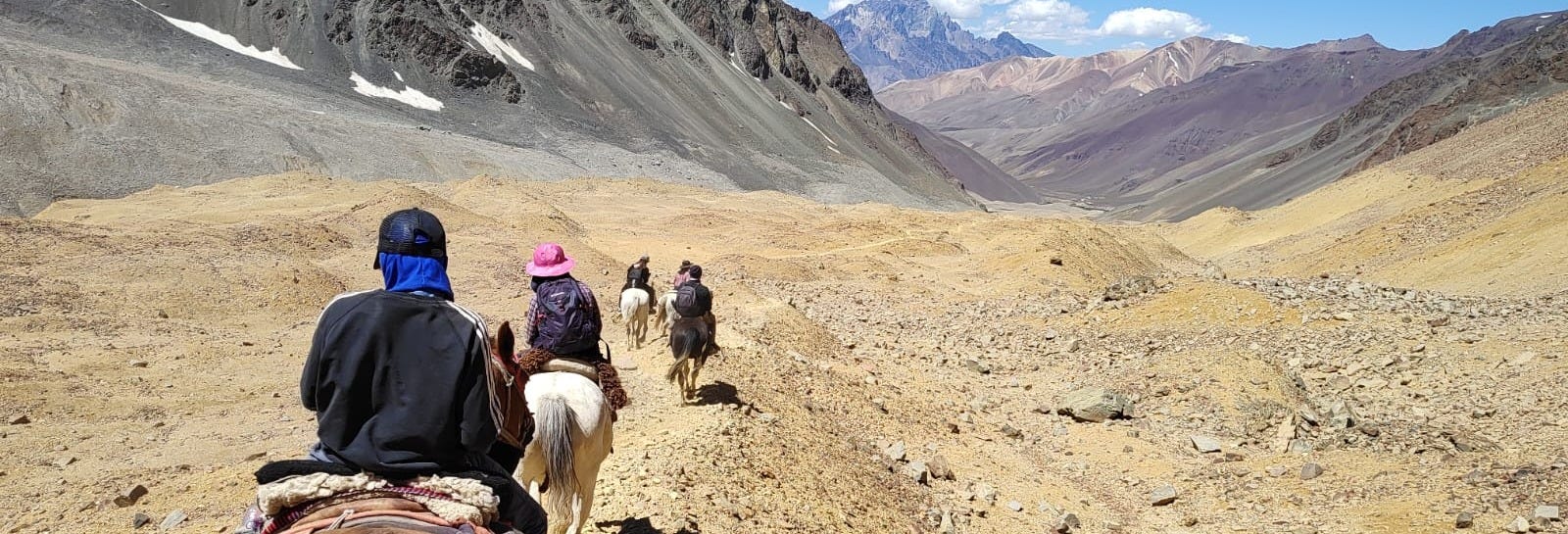 4-Day Hiking or Horseriding Tour of the Andes Crash Site