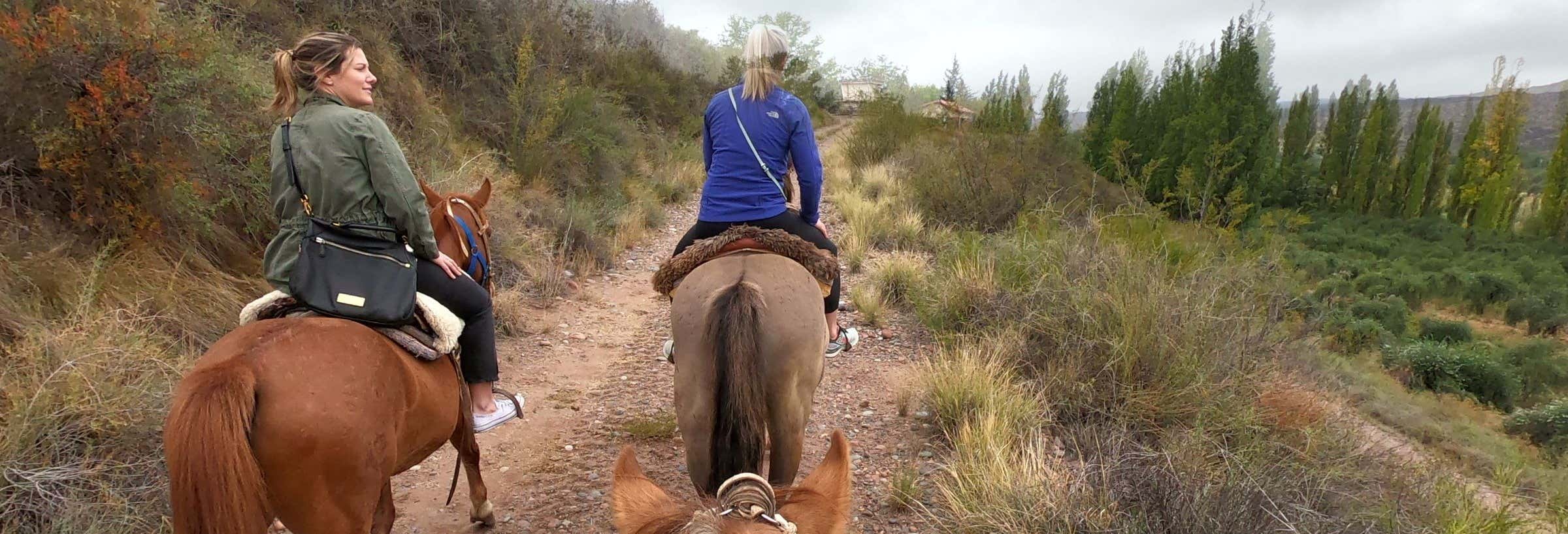 Passeggiata a cavallo a Lunlunta