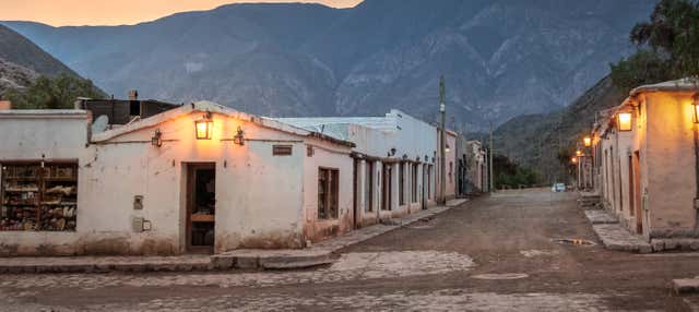 Trekking serale a Purmamarca