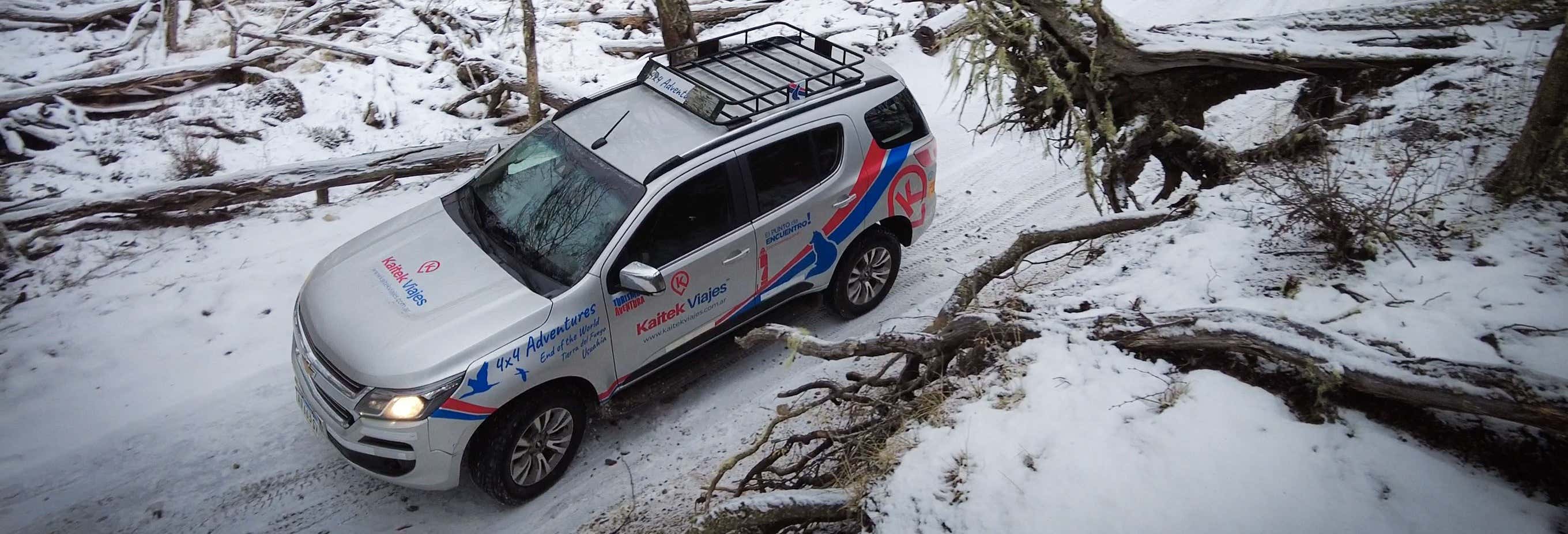 Tour dei laghi Escondido e Fagnano in 4x4 + Tenuta La Carmen