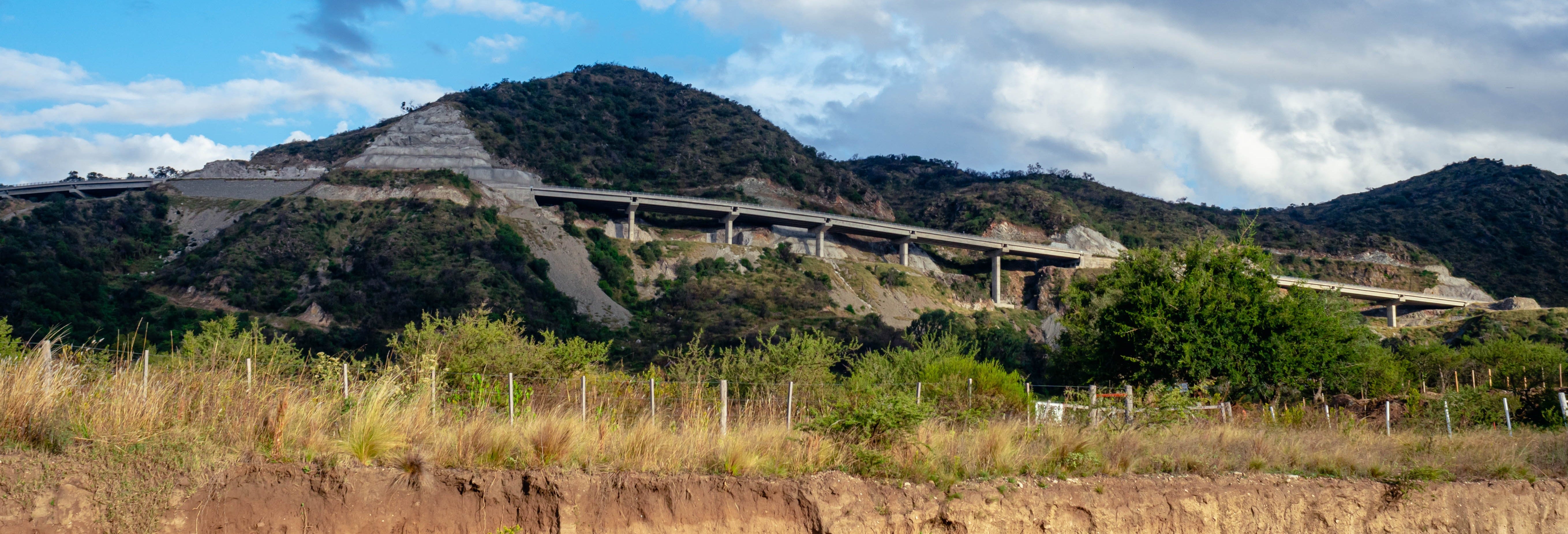 Altas Cumbres Tunnels & Mina Clavero Tour