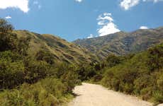 Trilha pela Sierra de Comechingones ao entardecer