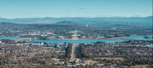Tour di Canberra