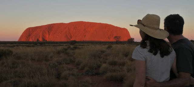 Tour del Parco Nazionale Uluru-Kata Tjuta al tramonto da Yulara