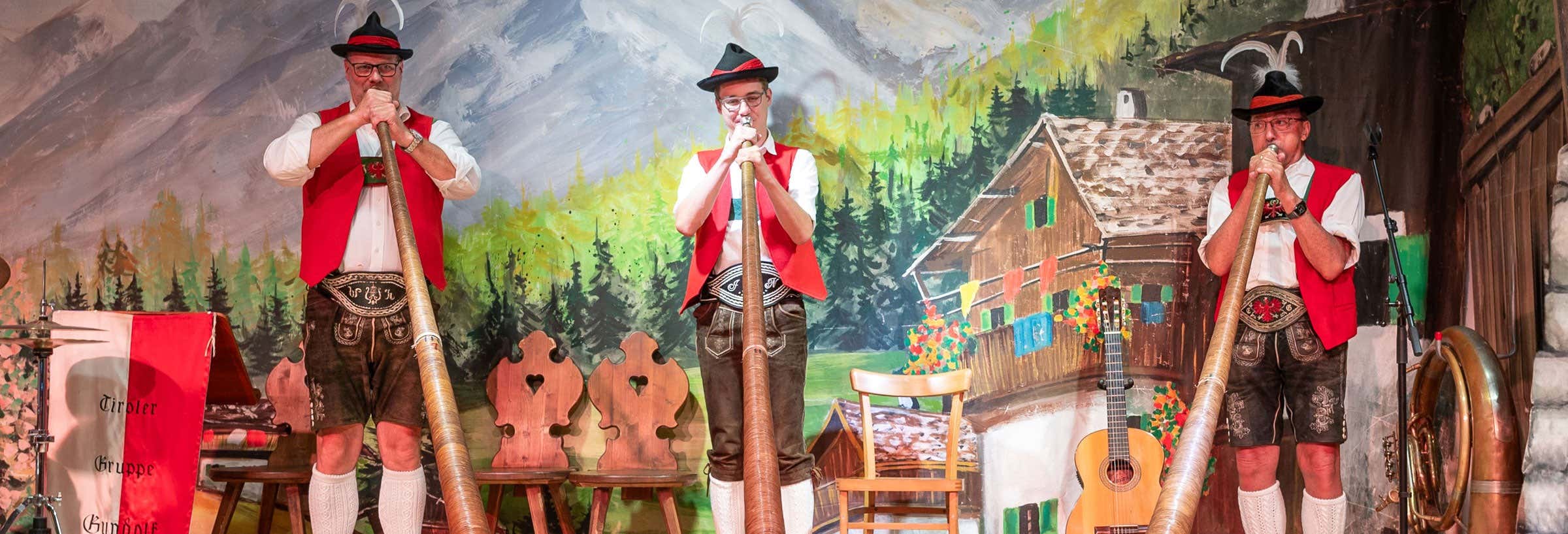 Tyrolean Folk Show & Dinner