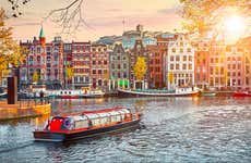 Amsterdam Day Trip + Rembrandt Hoeve Cheese Farm Tour