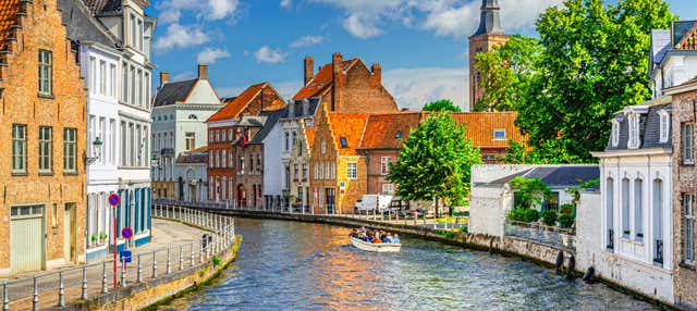 Excursión a Brujas en tren + Paseo en barco por los canales