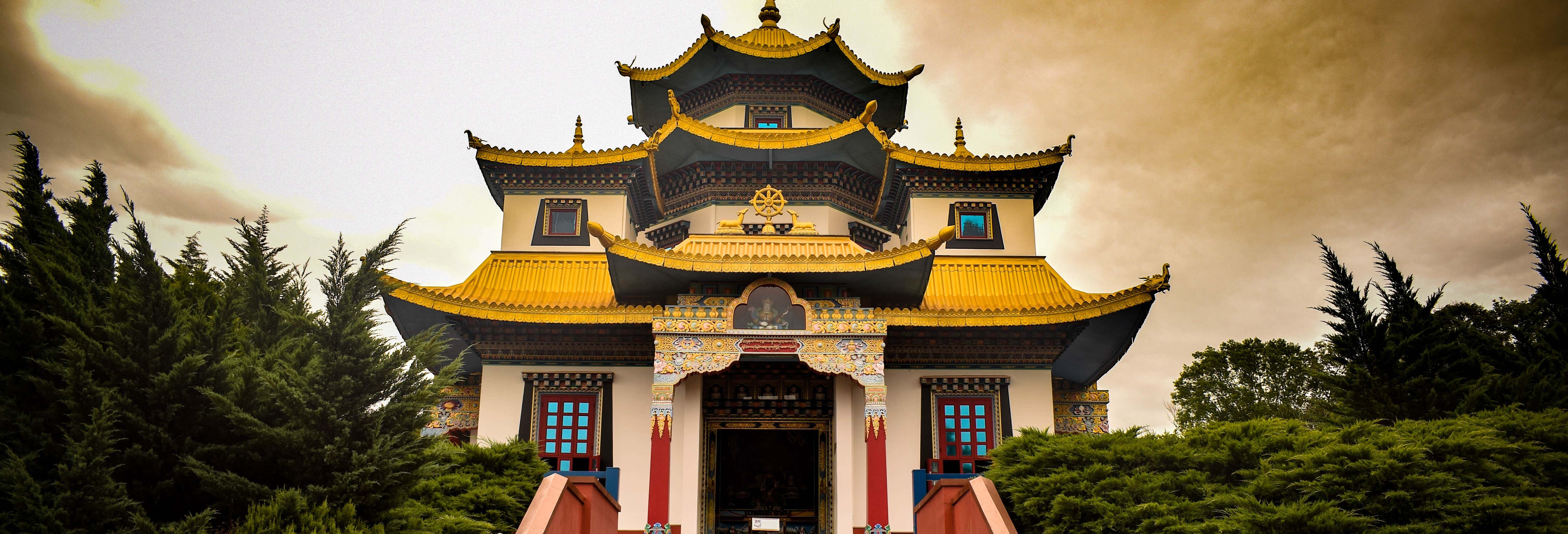 Escursione a Igrejinha e al tempio buddista di Khadro Ling