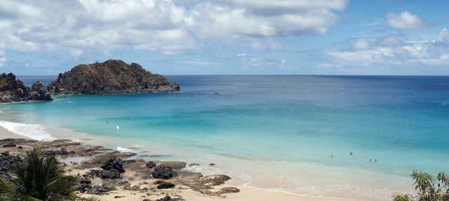 Trekking a Morro de São José