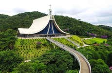 Excursão a Nova Trento e Brusque