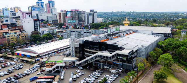 Compras en Ciudad del Este + Cena con espectáculo paraguayo