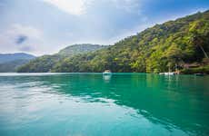 Passeio de lancha pela Lagoa Azul e Lagoa Verde