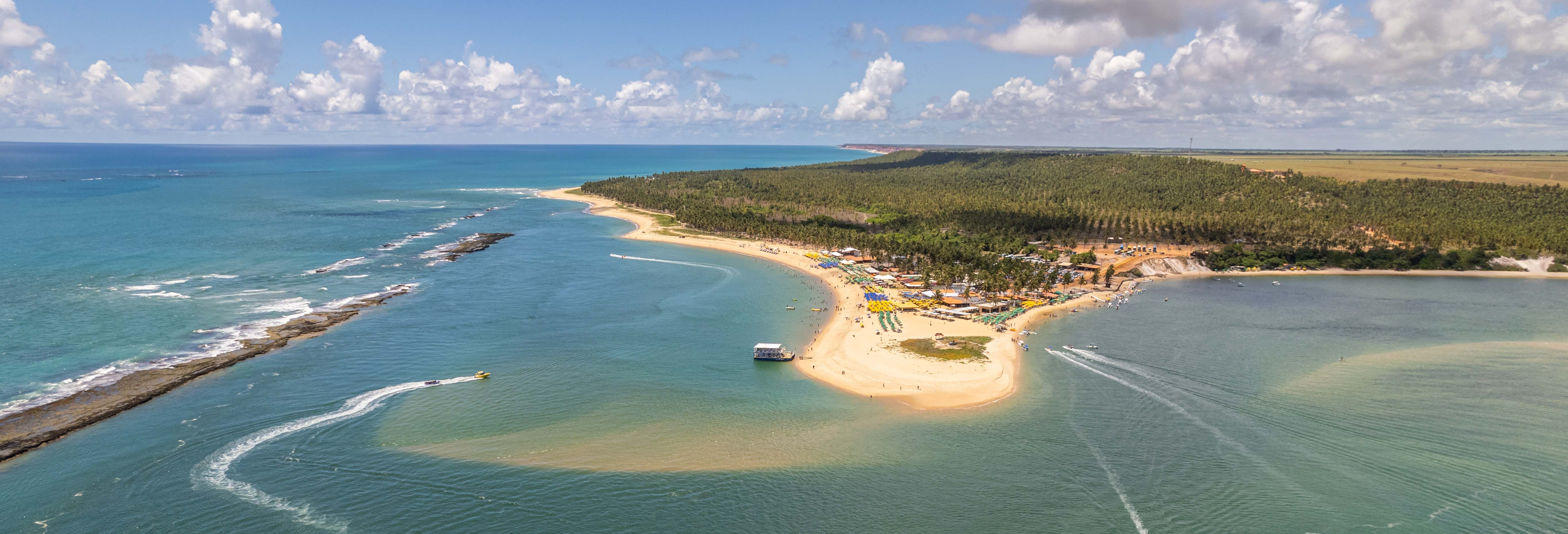 Excursão à praia do Gunga de ônibus