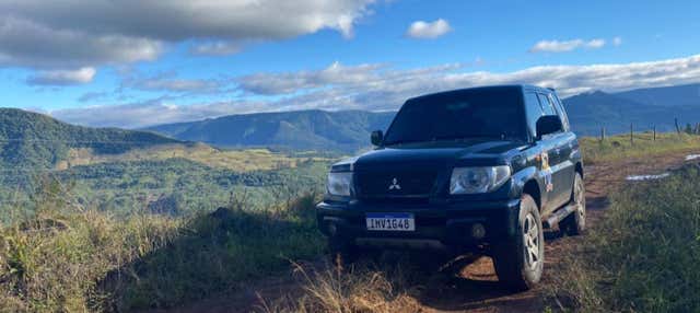 Tour in 4x4 e trekking fra i canyon di Mampituba