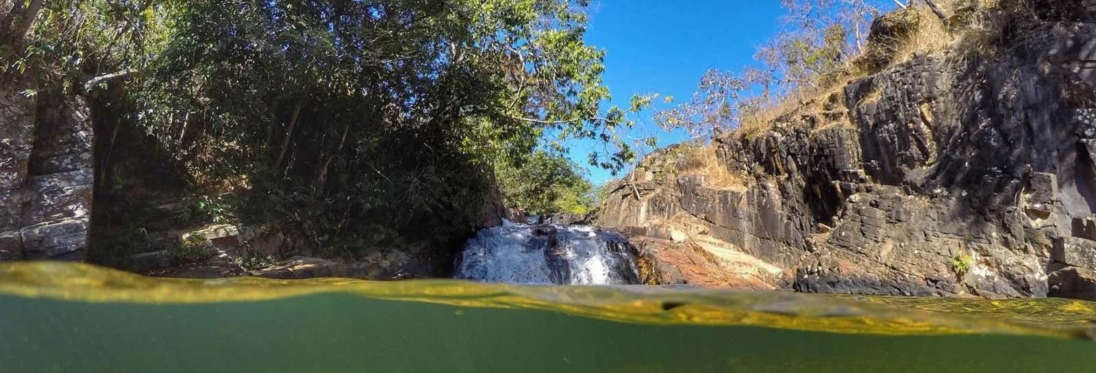 São Jorge Waterfall Hiking Tour