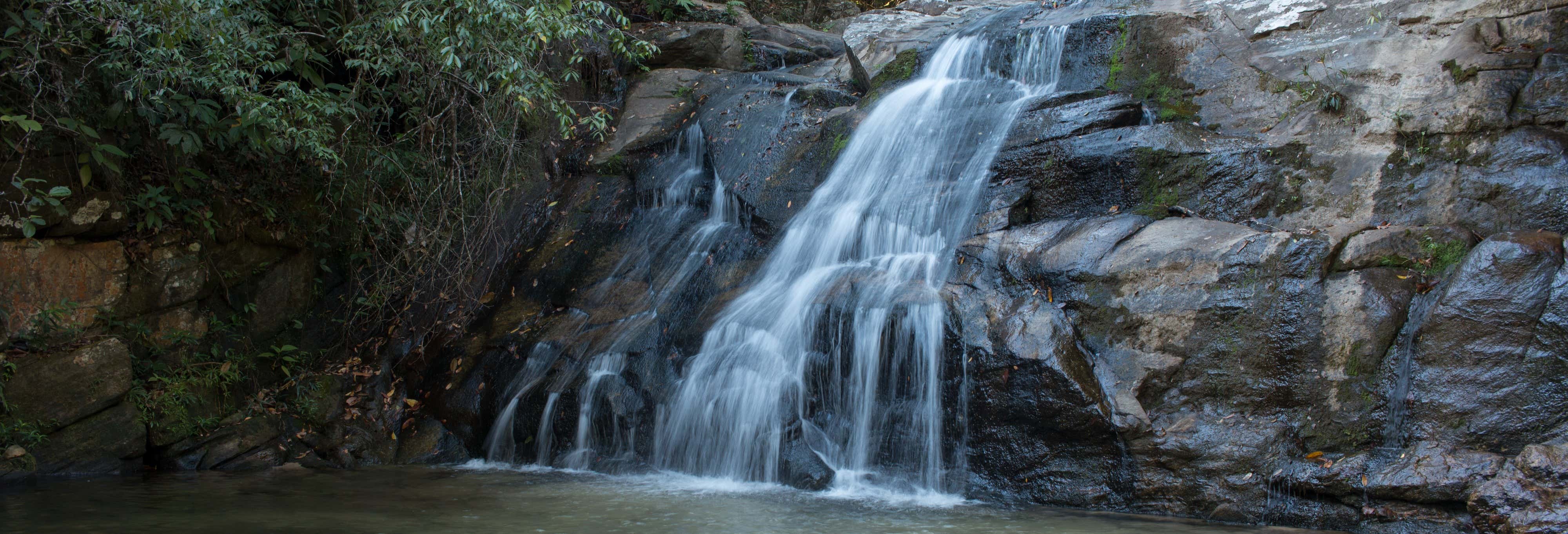 Bonsucesso Waterfalls Hike