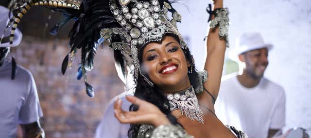 Sfilata del carnevale di Rio de Janeiro + Trasporto