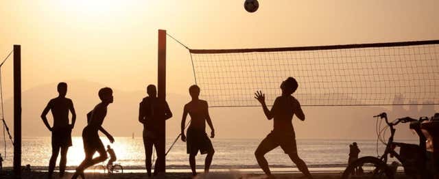 Futev&ocirc;lei na praia de Copacabana