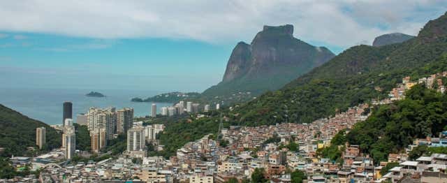 Tour de 4x4 pela favela da Rocinha