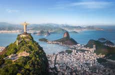 Rio de Janeiro Full-Day Tour + Christ the Redeemer and Sugarloaf Mountain by Minibus