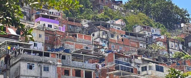Tour pela favela Pav&atilde;o-Pavaozinho e Cantagalo