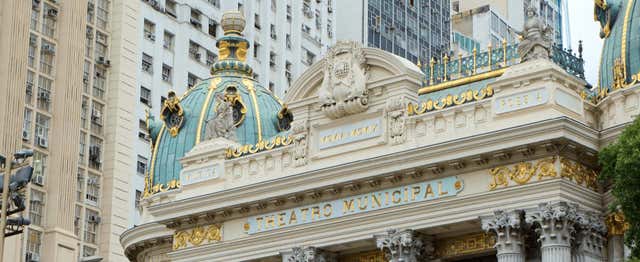 Tour pelo Teatro Municipal e pela Biblioteca Nacional