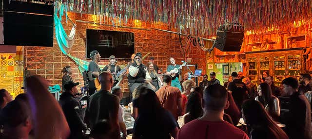 Pub crawl nel quartiere di Vila Olímpia