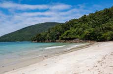 Anchieta Island & Sete Fontes Beach Cruise