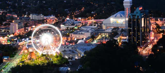 Escursione alle Cascate del Niagara + SkyWheel + Spettacolo serale
