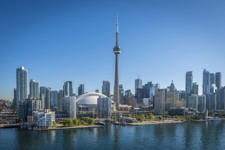 Toronto Free Walking Tour